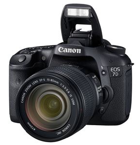 Зеркальный фотоаппарат CANON EOS 7D kit ( 15-85 IS), черный ( 3814B012 )