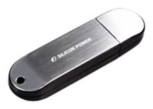 Флеш-диск USB 8Гб Silicon Power Luxmini 910 ( SP008GBUF2910V1S ) серебристый